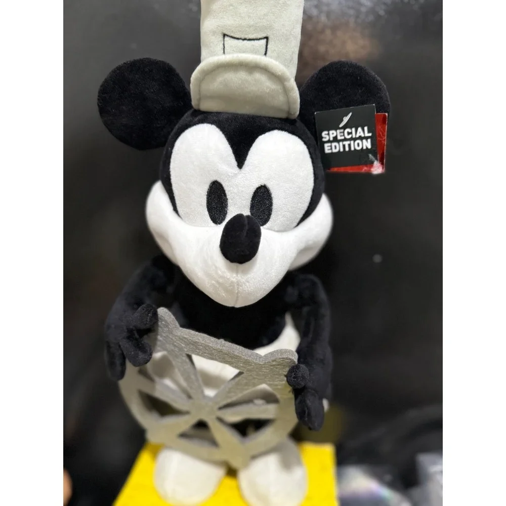 Disney Steamboat Willie Mickey Mouse Special Edition Plush‎ Toy Wheel